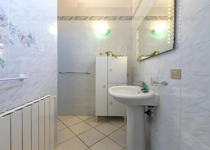 Villa Clicksardegna Lucilla With Swimming Pool In Olive Groves